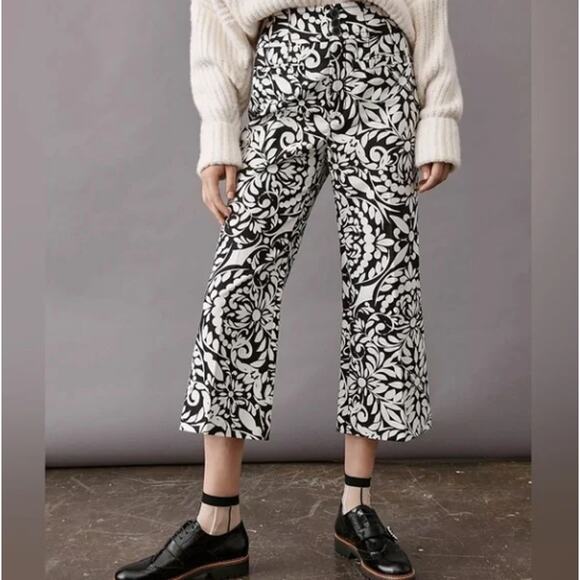 ANTHROPOLOGIE x MAEVE Plive Floral Cropped Flare Pants Black White Sz 4P {3V6} - Picture 1 of 6